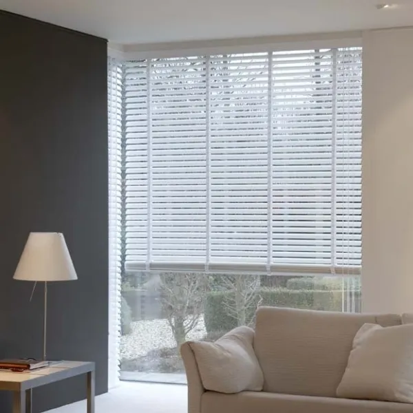 Jaloeziën voor raamdecoratie